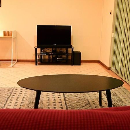 Spacious Studio In Alicesprings Queenbed+Ksairbed Alice Springs Exterior foto