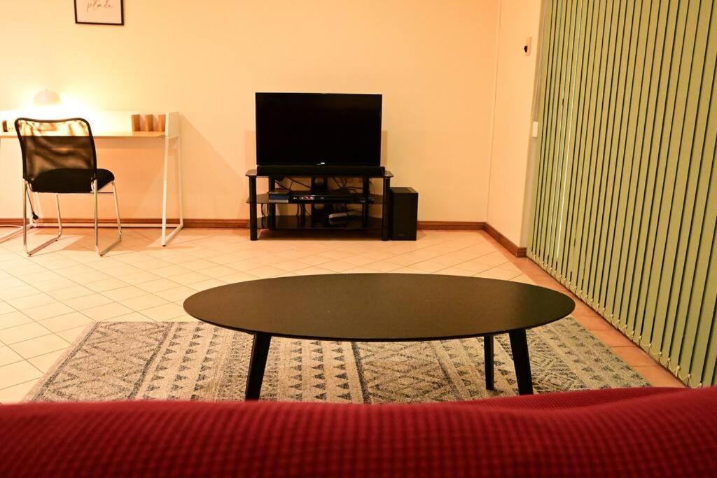 Spacious Studio In Alicesprings Queenbed+Ksairbed Alice Springs Exterior foto