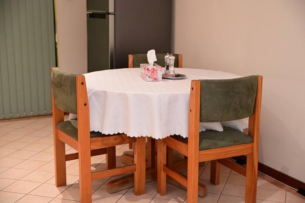 Spacious Studio In Alicesprings Queenbed+Ksairbed Alice Springs Exterior foto